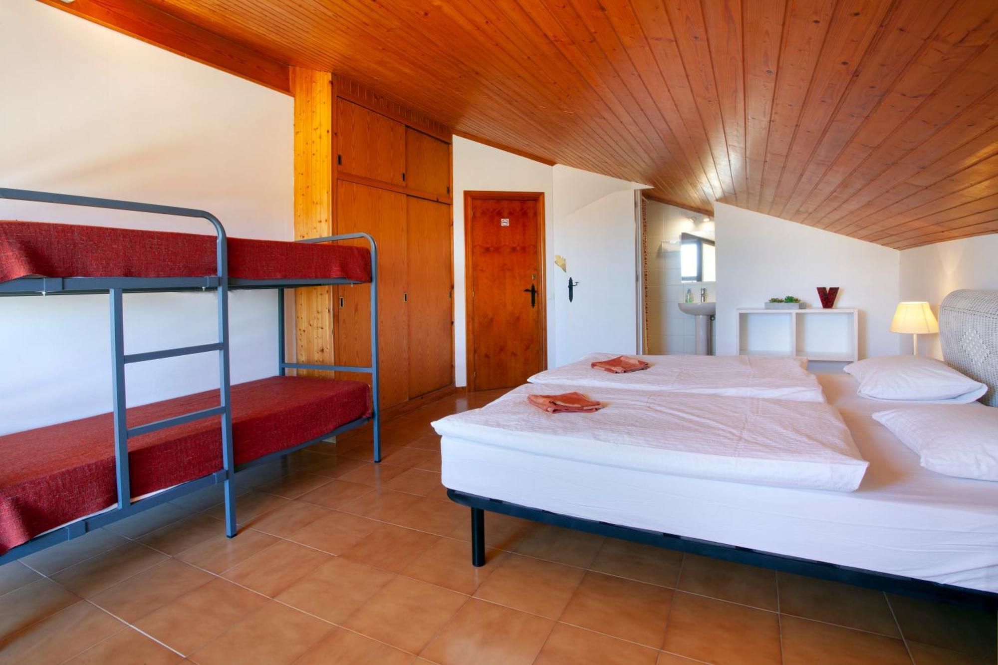 Aaccent Montblanc - Prenafeta Hotel Екстериор снимка